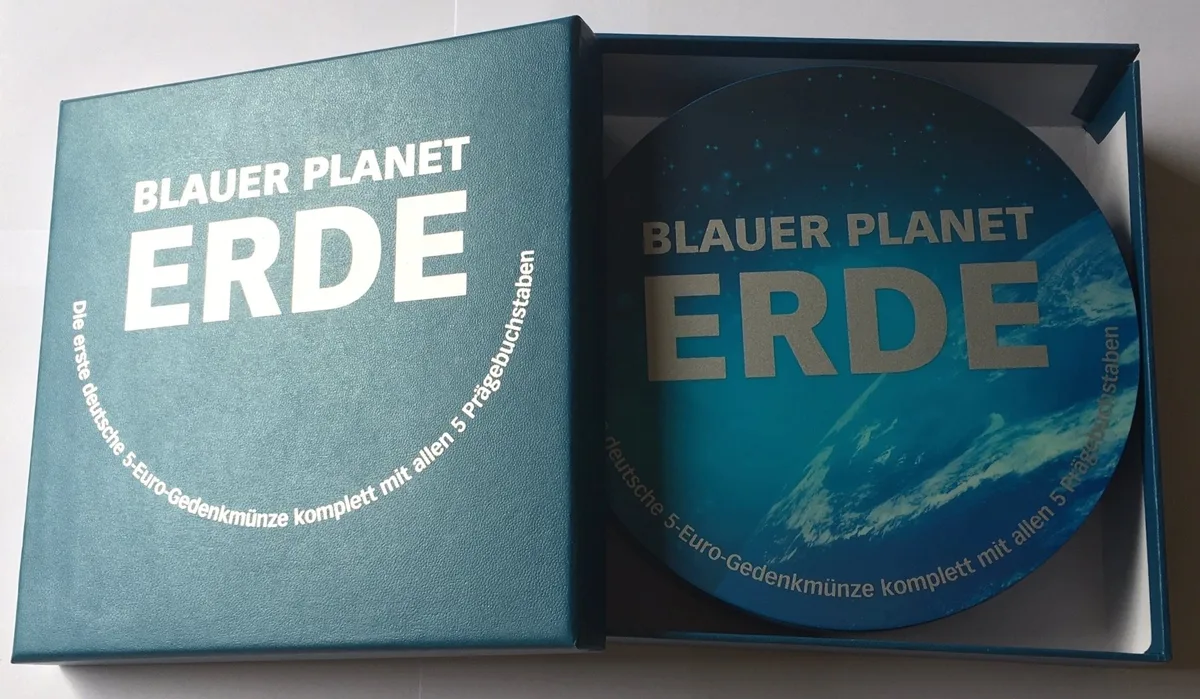 2016 The very first complete set GERMANY 5 Euro 2016 BLUE PLANET in LED box UNC