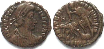 355-357 CONSTANTIUS II (324-361 AD). AE Follis, 355-357, ASIRM, Sirmium mint XF