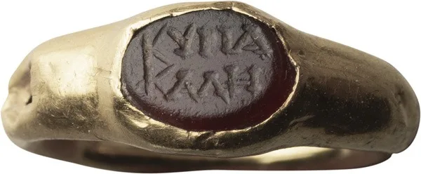 Late Roman or Byzantine Gold and Carnelian Finger Ring