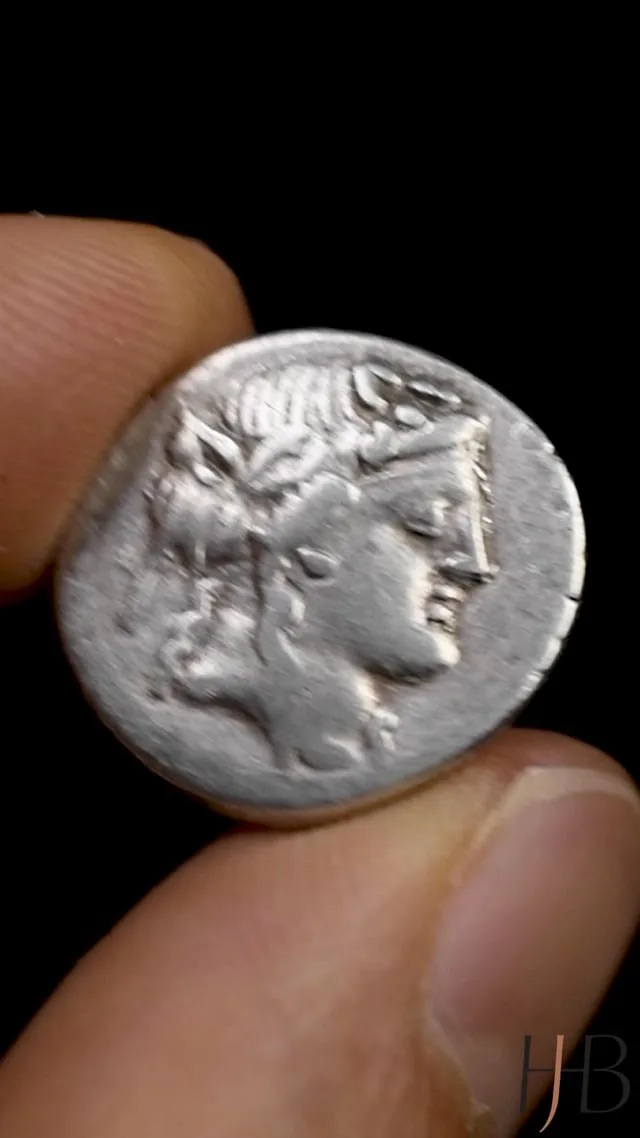 M. Volteius M.f.. Denarius