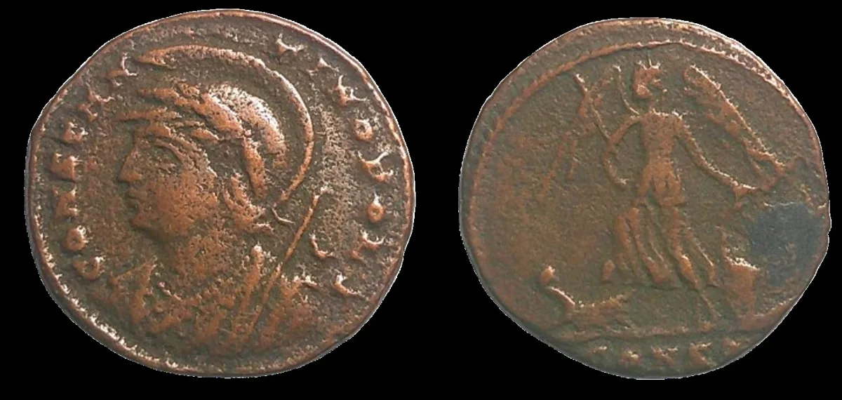 City Commemorative Struck under Constantine I, 330 & 335 AD, AE 17.5mm 1.90gm Follis.