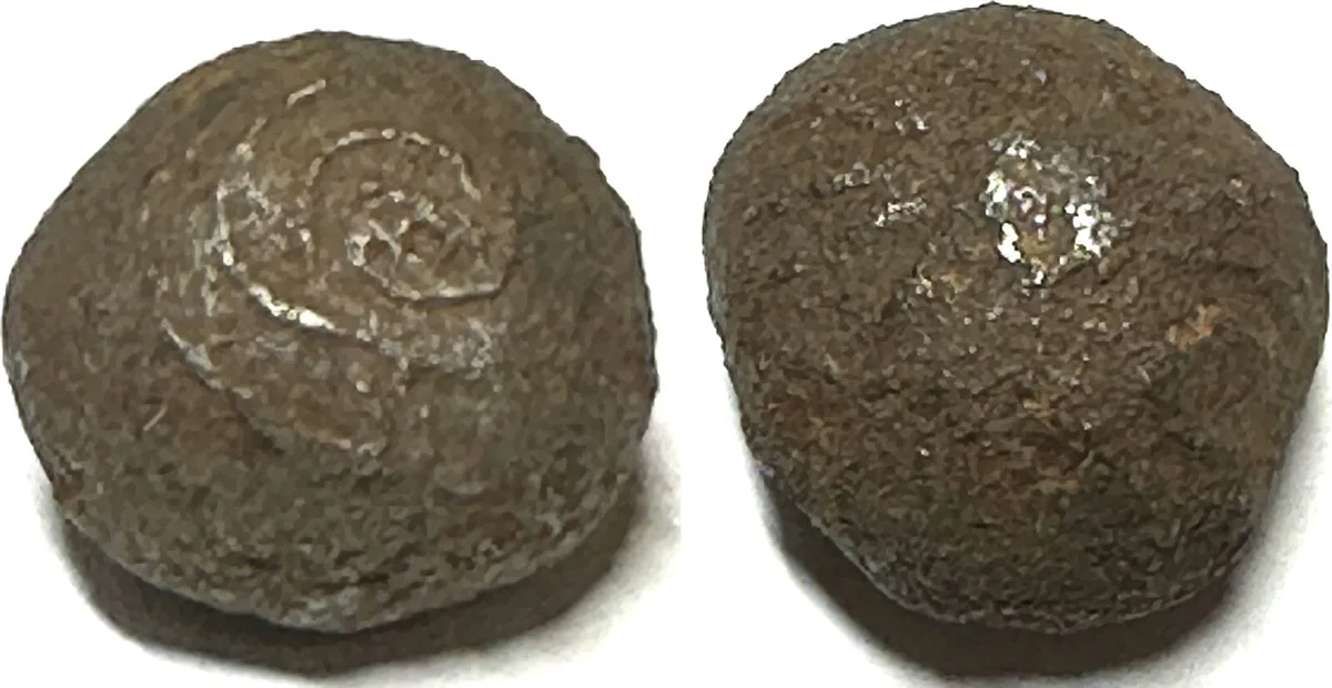 1700 NORTH BORNEO SULTANATE. Iron Bullet Money about 1700, small denomination RARE! VF