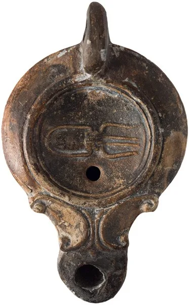 Roman Oil Lamp with Cuttlefish