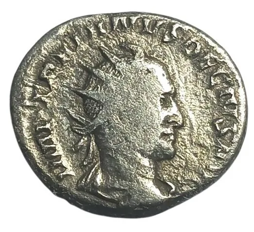 Trajan Decius 249-251 AD, AR Antoninianus 21.9mm X 19.9mm 3.92gm. Rome mint