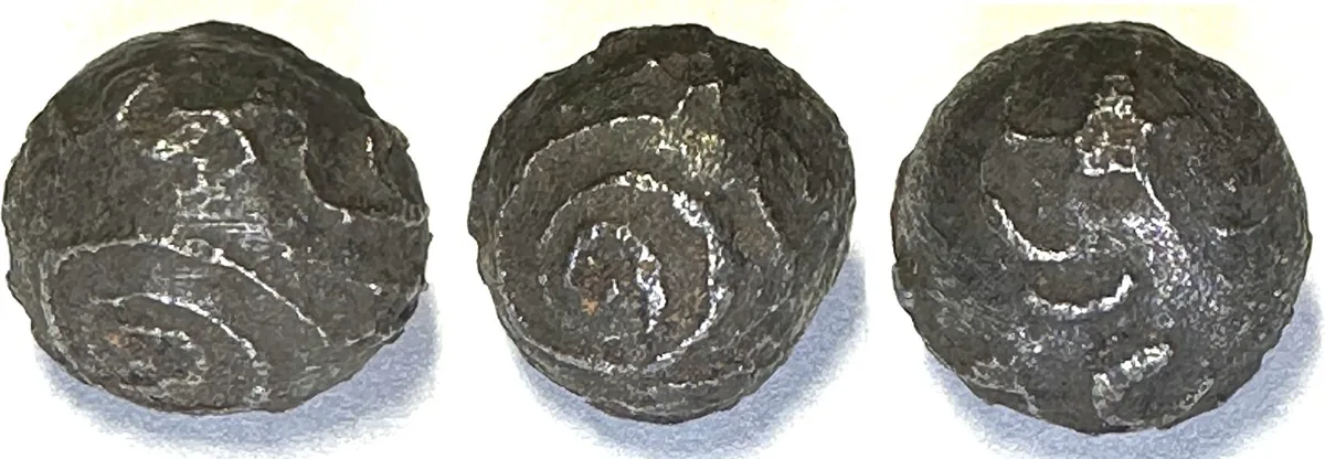 1700 NORTH BORNEO SULTANATE. Iron Bullet Money about 1700, small denomination RARE! EF