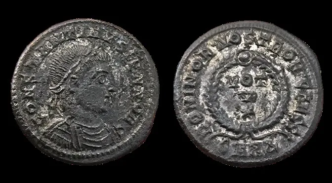 Roman Constantine II 317-337 AD (Struck 324 AD) Silvered BI 19mm 3.31gm Follis, Heraclea mint, Toned, Very Fine.