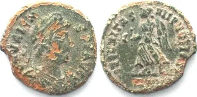 364-378 VALENS (364-378 AD). AE Nummus, SECVRITAS REIPVBLICAE VF-EF