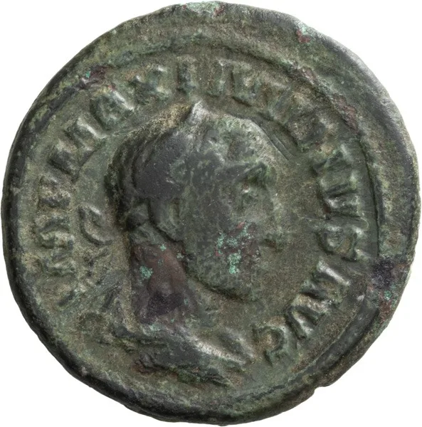 Maximinus I Thrax. AE 18
