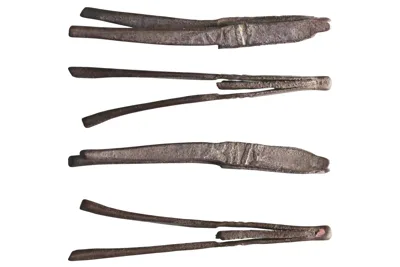 Qalhati Amir: silver larin (4.96g), 1500s-1600s CE. Silver "hairpin" larins were issued for circulation in the Arabian Sea, Gulf, and coastal regions of the Indian Ocean.