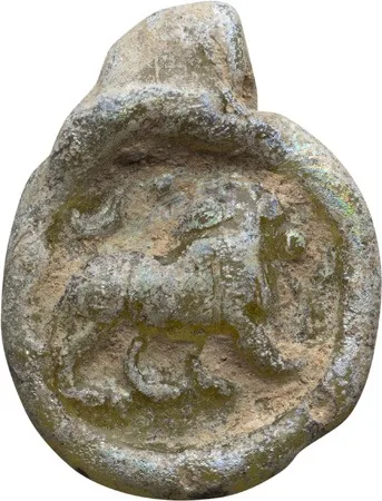 Roman Glass Lion Pendant