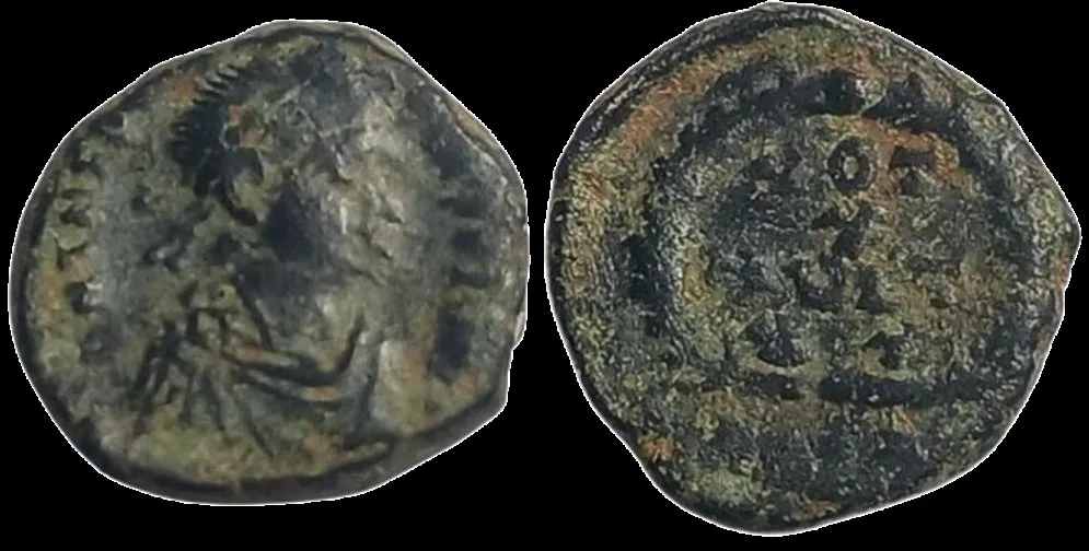 Theodosius I. AE 12mm 1.65gm. Antioch. 383-388 AD.