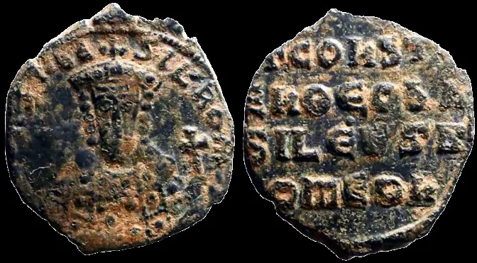 Constantine VII 913-959 AD. AE 25.5mm 7.48gm Follis. Constantinople