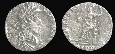 Arcadius 395-402 AD, AR 13.4mm .76gm Clipped Siliqua. Milan, aVF R3