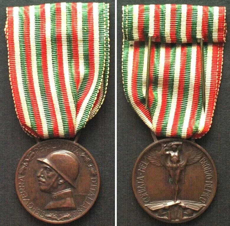 1920 1920 COMMEMORATIVE MEDAL FOR THE ITALO-AUSTRIAN WAR 1915-1918 bronze AU