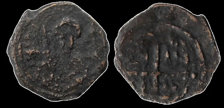 Principality of Antioch. Tancred. Regent 1101-1103 AD and 1104-1112 AD. AE 19.1mm 3.33gm Follis. Cross