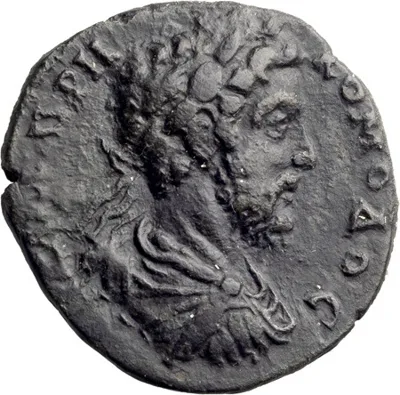 Commodus. AE 28