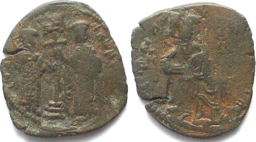 1059-1067 CONSTANTINE X Ducas (1059-1067). AE Follis, Constantinople mint, aVF