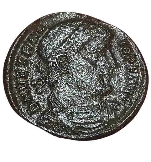 Vetranio AE Centenionalis Thessalonica mint. 350 AD. Nice green patina. VF