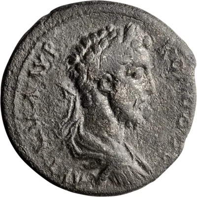 Commodus. AE 28