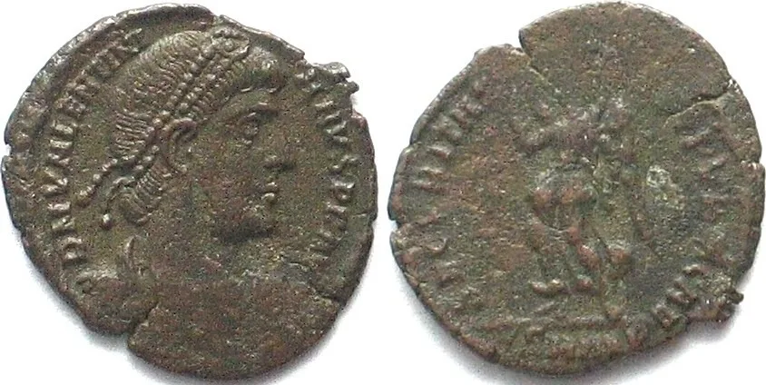364-375 VALENTINIAN I (364-375 AD). AE3, Heracleia mint, SMHA, SECVRITAS REIPVBLICAE VF-EF