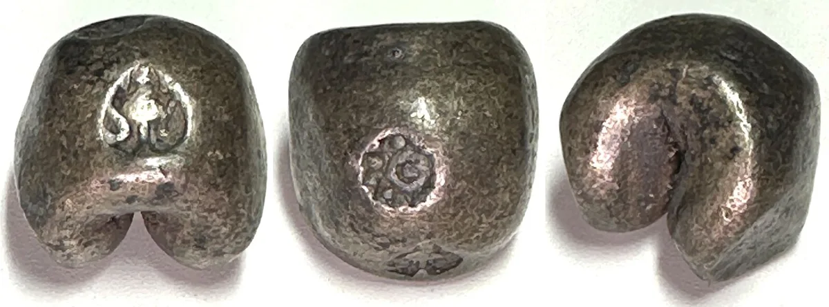 1851-1868 THAILAND 1 Baht, RAMA IV (1851-1868), Mongkut, Pot Duang Bullet Coin, silver VF+