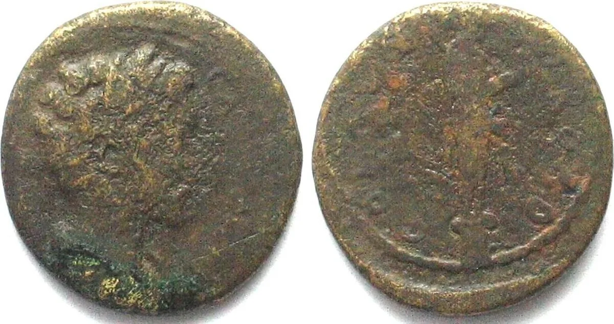 177-192 COMMODUS. Phrygia, Colossae, AE 23mm, 177-192, Artemis Ephesia, F
