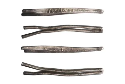 Safavid: silver larin (4.82g), 1500s-1600s CE. Silver "hairpin" larins were issued for circulation in the Arabian Sea, Gulf, and coastal regions of the Indian Ocean.