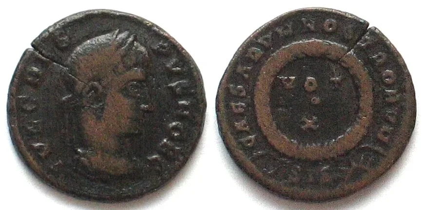 317-326 CRISPUS (317-326 AD). AE Follis, VOT X, ASIS, Siscia mint, VF