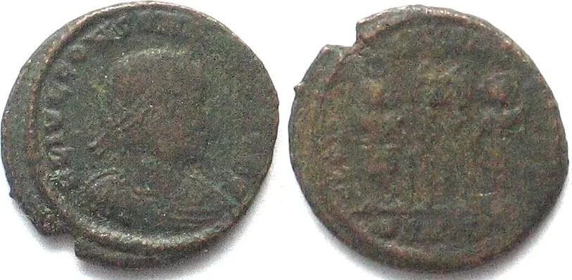 317-340 CONSTANTINE II (317-340 AD). AE Follis, SMKΓ, Cyzicus mint, GLORIA EXERCITVS VF