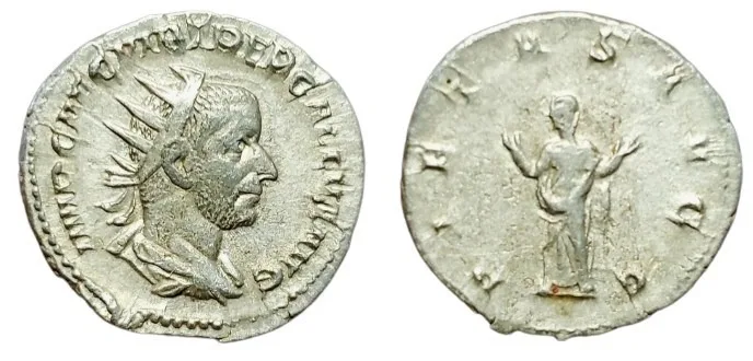 Trebonianus Gallus. 251-253 AD, AR 21mm, 3.89g. Antoninianus. Rome mint. VF