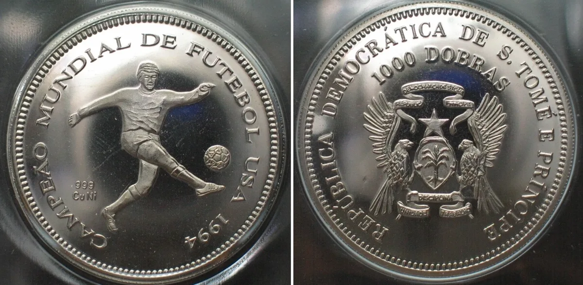 1994 ST. THOMAS & PRINCE - PATTERN 1000 Dobras 1994 SOCCER, Cu-Ni Proof
