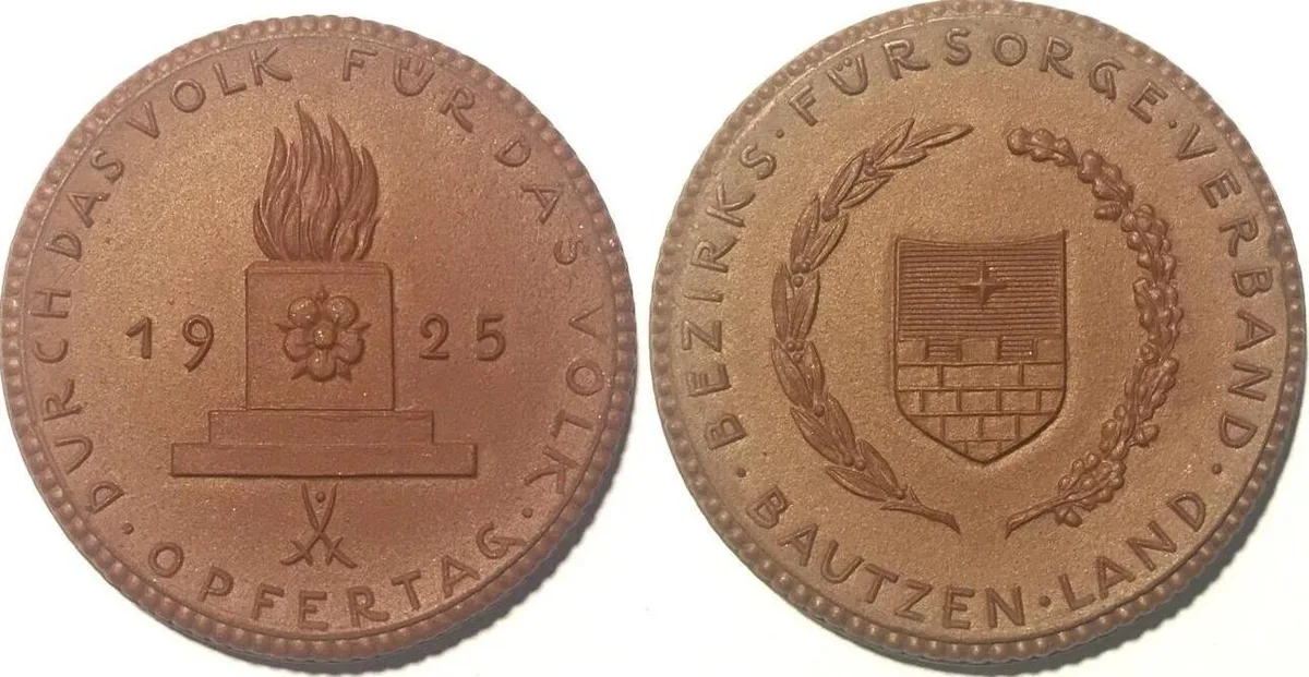 1925 BAUTZEN LAND DISTRICT WELFARE ASSOCIATION, SACRIFICE DAYS 1925 Porcelain 41mm UNC