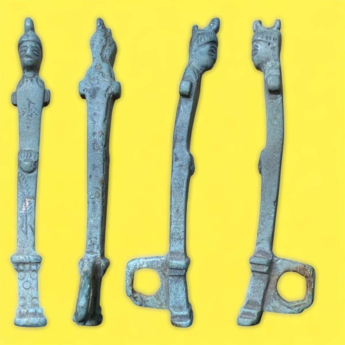 Ancient Roman Bronze Key - Ring Key Decorated with a Head (Ist- 4th Century AD)