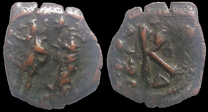 Heraclius and Heraclius Constantine 612/613 AD, AE 20.2mm 2.83gm Half Follis (20 Nummi)