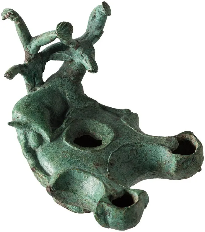 Roman Bronze Double Nozzle Oil Lamp