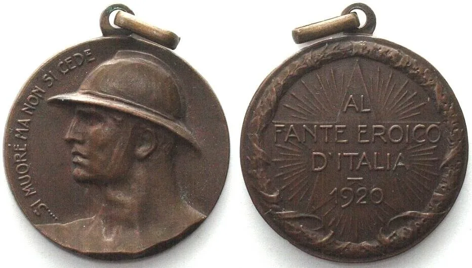 1920 ITALY Medal AL FANTE EROICO D'ITALIA 1920 bronze 28mm UNC-