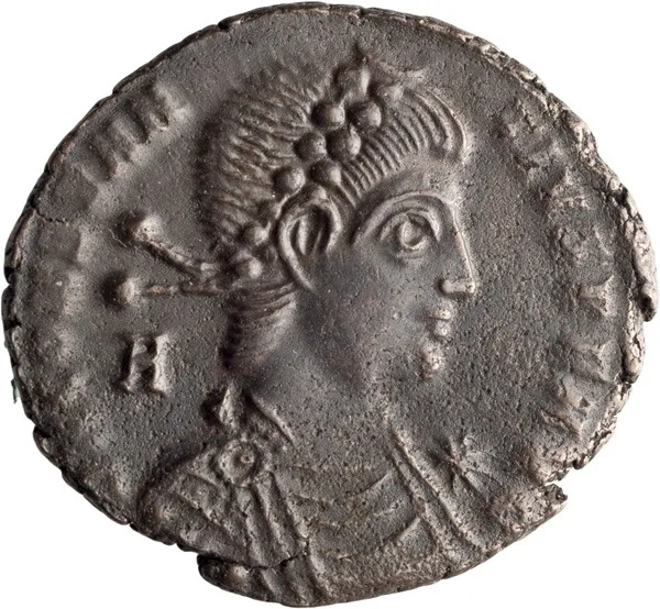Constantius II, struck by Vetranio. Centenionalis