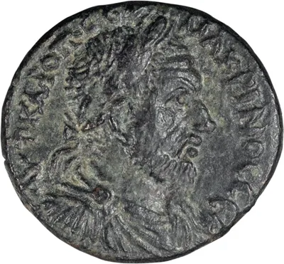 Macrinus. AE 22-24