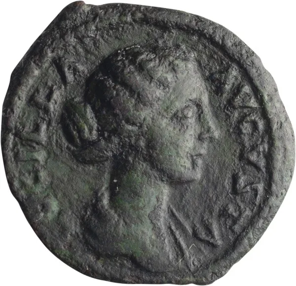 Lucilla.