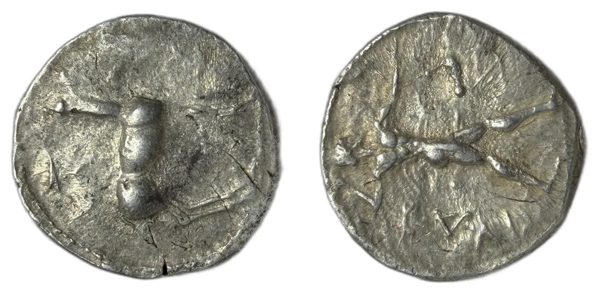 Bruttium, Caulonia Nomos circa 475-425, AR 20.00 mm., 8.12 g.