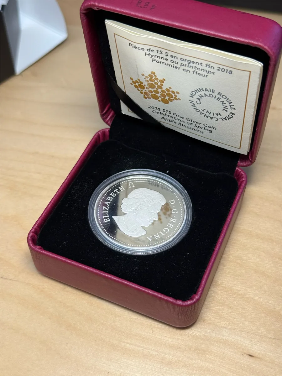 2018 Royal Canadian Mint Apple Blossoms