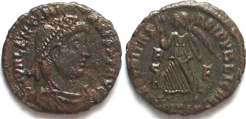 367-375 VALENTINIAN I (364-375 AD). AE Centenionalis, 367-375, Siscia mint, 3rd officina XF