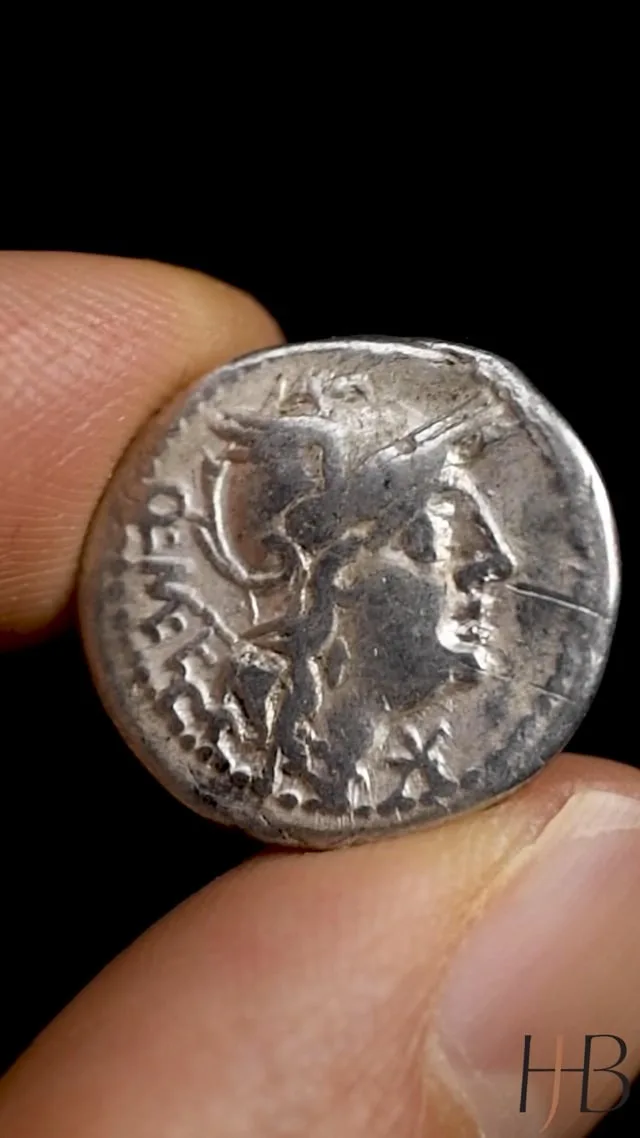 Q. Caecilius Metellus. Denarius