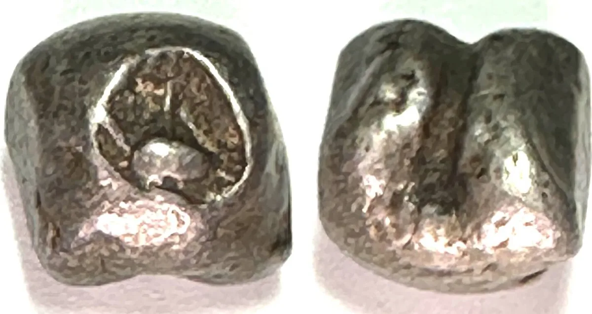 1851-1868 THAILAND Fuang (1/8 Baht), RAMA IV 1851-68 P'ra Tao, Pot Duang Bullet Coin VF+