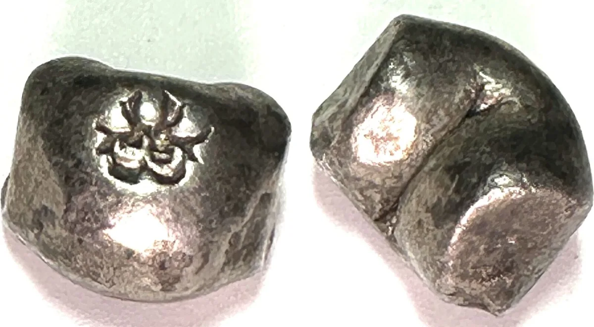 1824-1851 THAILAND Salung (1/4 Baht) RAMA III (1824-51) Bai Matum, Pot Duang Bullet, VF