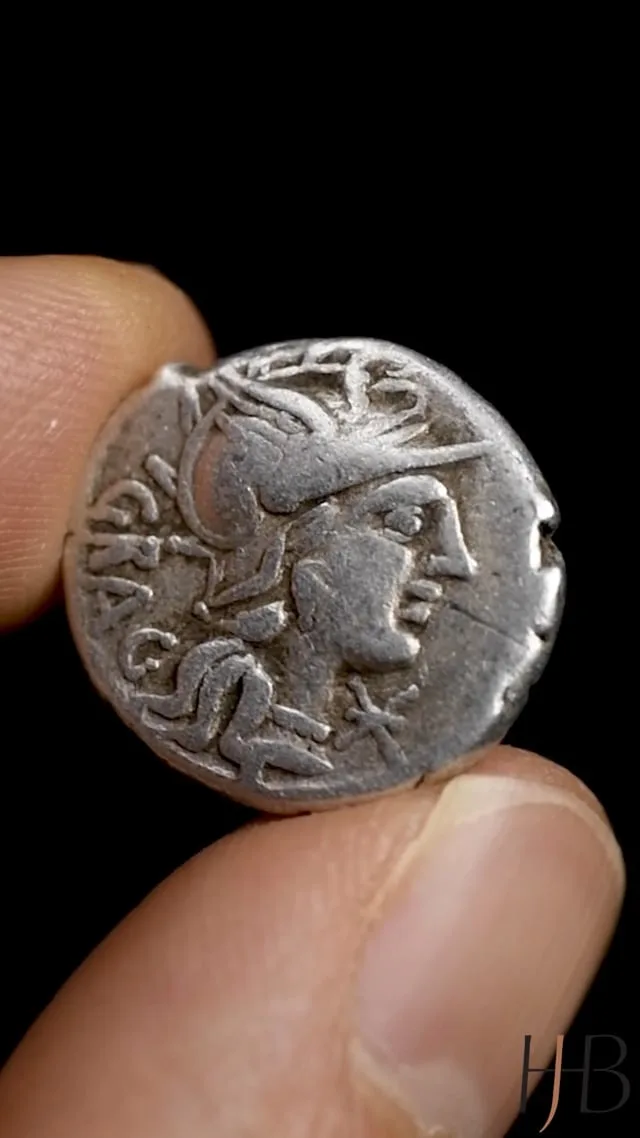 L. Antestius Gragulus. Denarius
