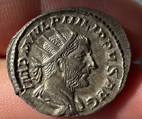 The coin, obverse