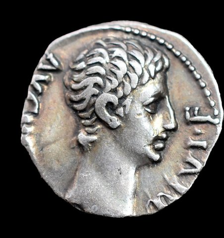 The coin, obverse
