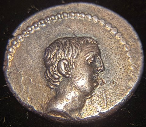 The coin, obverse