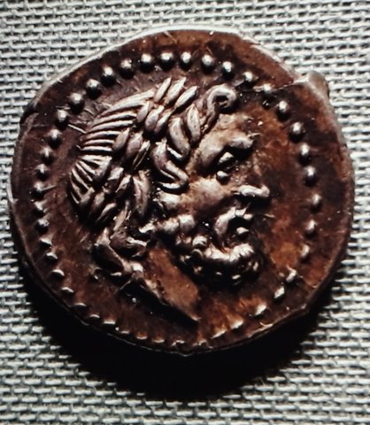 The coin, obverse